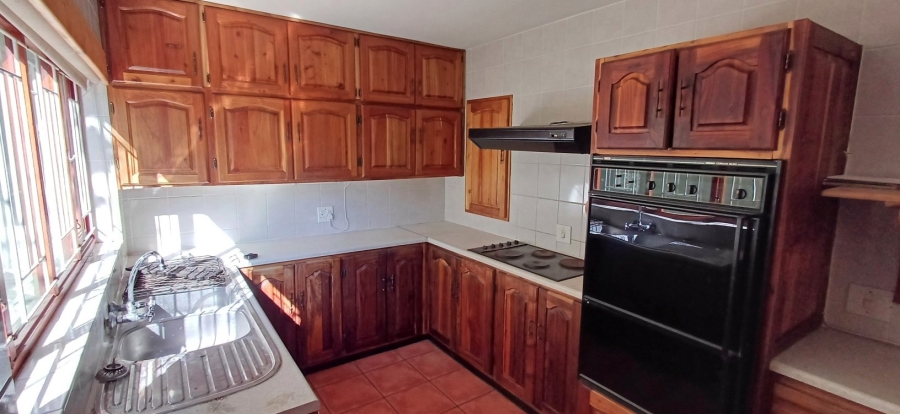 To Let 3 Bedroom Property for Rent in Hospitaalheuwel Free State